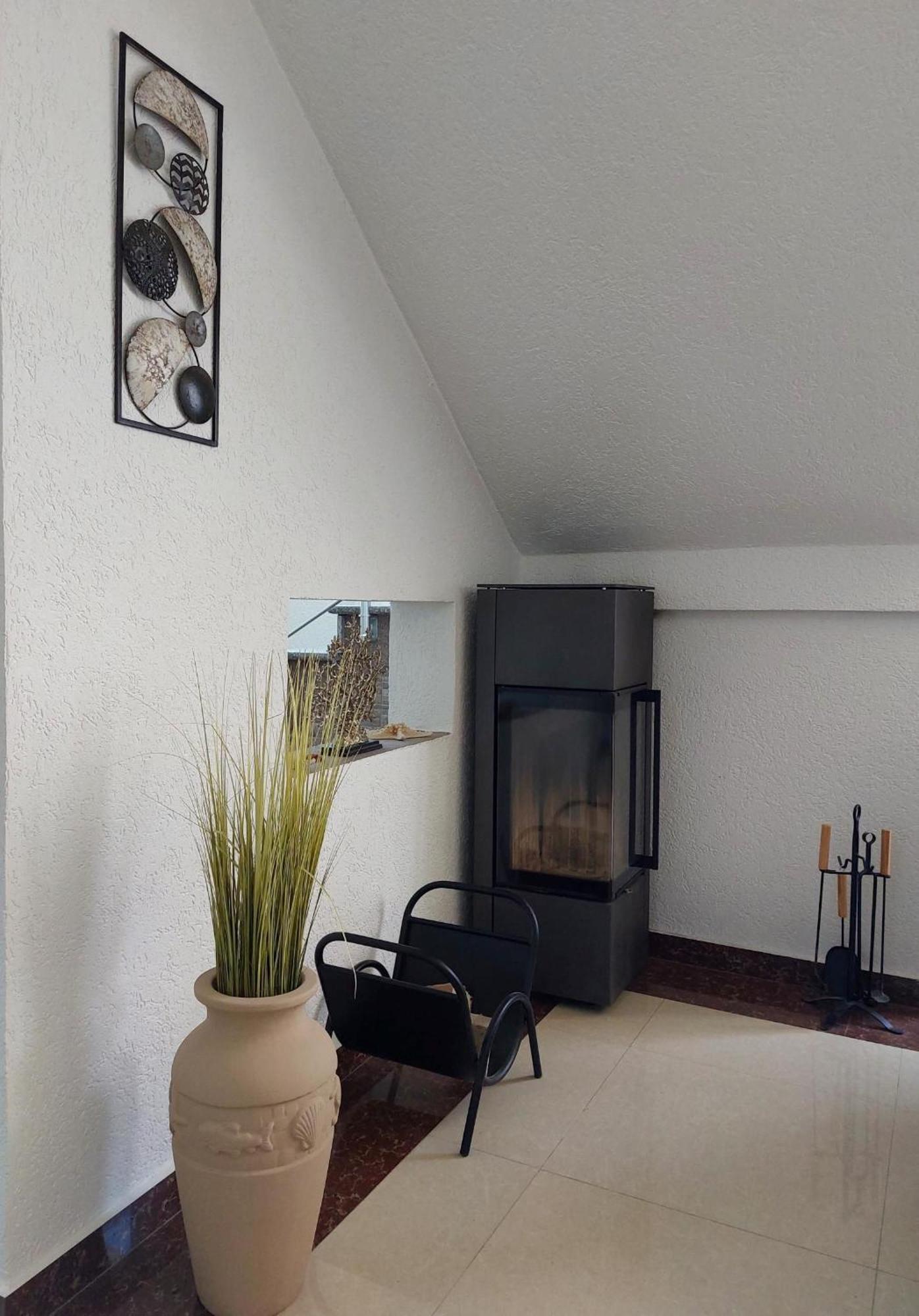"House Muenster" Bed&Breakfast - Ulcinj 东吉托伊 外观 照片