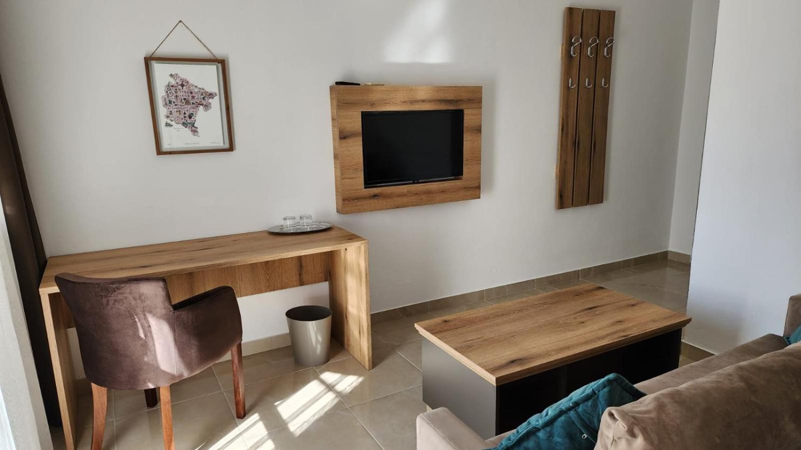 "House Muenster" Bed&Breakfast - Ulcinj 东吉托伊 客房 照片