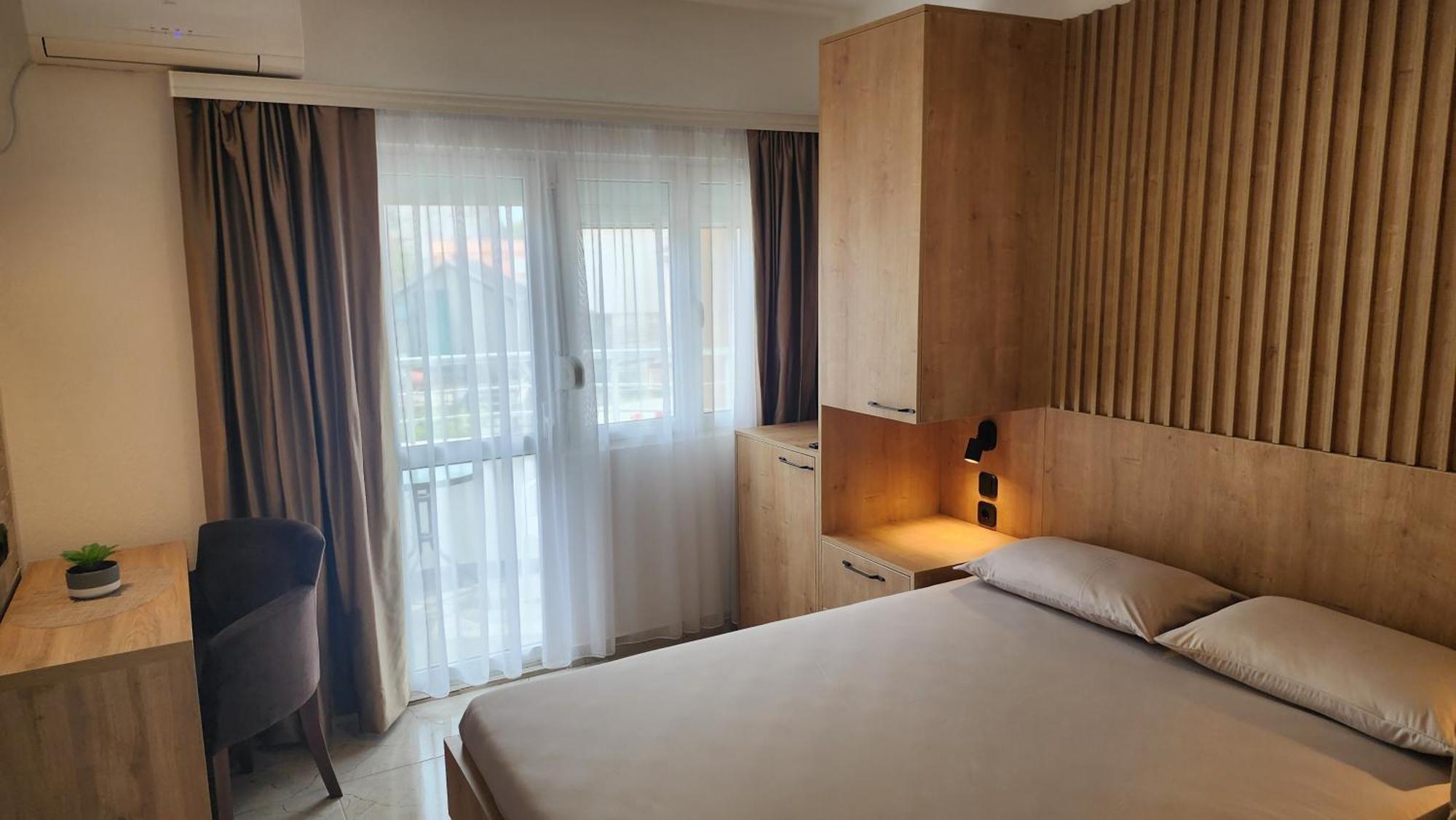"House Muenster" Bed&Breakfast - Ulcinj 东吉托伊 客房 照片